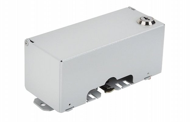 Коробка КРТМ-10 (стальной корпус с замком, размыкаемый плинт)